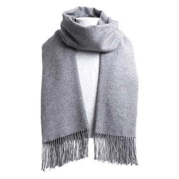 Classic Cashmere Scarf – Soft, Warm & Timeless Winter Essential